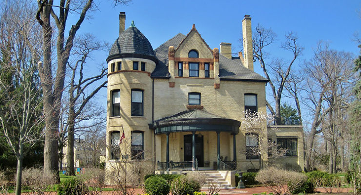 Post-Commanders Quarters | ChicagoHome Brokerage Network at @properties